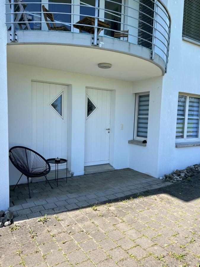 Black&White Apartment Uzwil Exterior foto